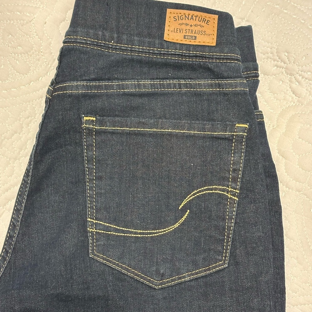 Levi Signature Dark Blue Pull on Skinny Jeans SZ6S